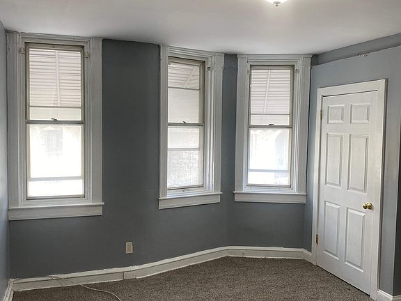 5th image of 2851 W Lafayette Ave