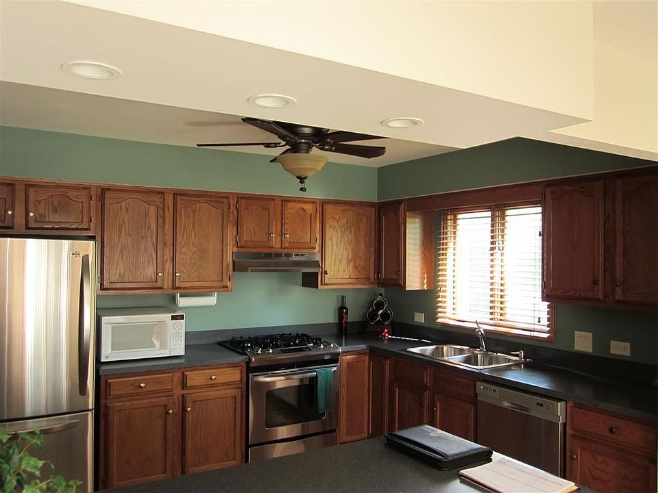 1st image of 125 Villa Circle Dr