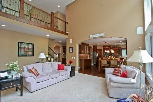 3rd image of 6941 Northbeech Ct