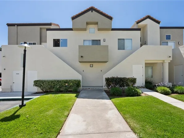 21200 Trumpet Dr Unit 205, Santa Clarita, CA 91321