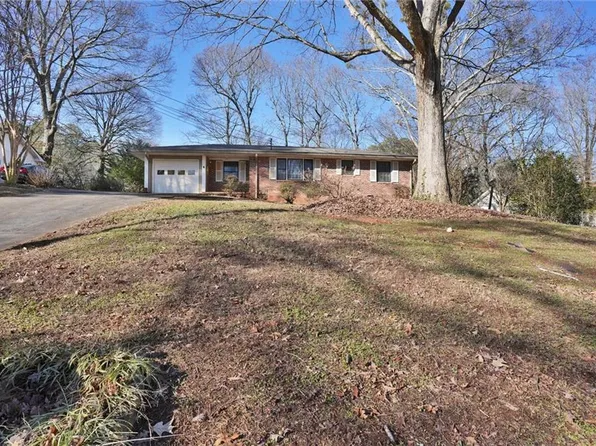 3216 Westwood Dr, Atlanta, GA 30340