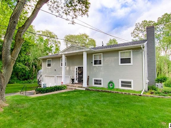 2nd image of 3479 Jamaica Dr