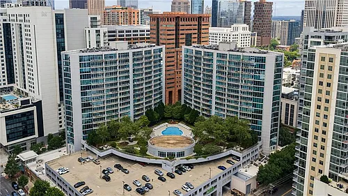 950 W Peachtree St NW Photo 1
