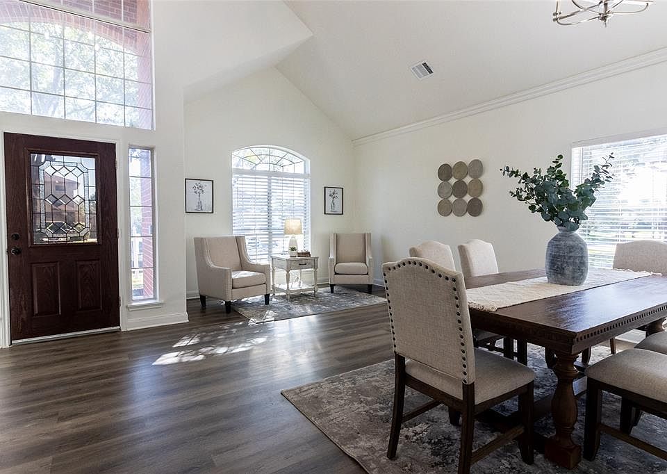 1st image of 5915 Cypresswood Green Drive