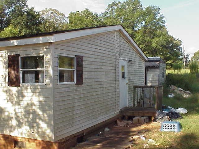 2nd image of 301 Long Branch Rd