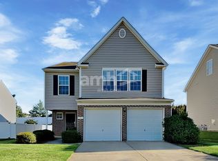 501 Timber Meadow Lake Dr, Fuquay Varina, NC 27526
