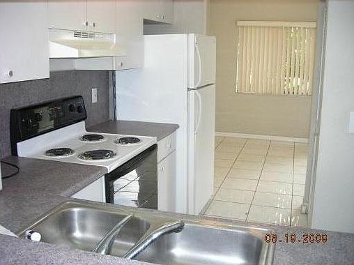 3rd image of 9100 NW 40th St #8