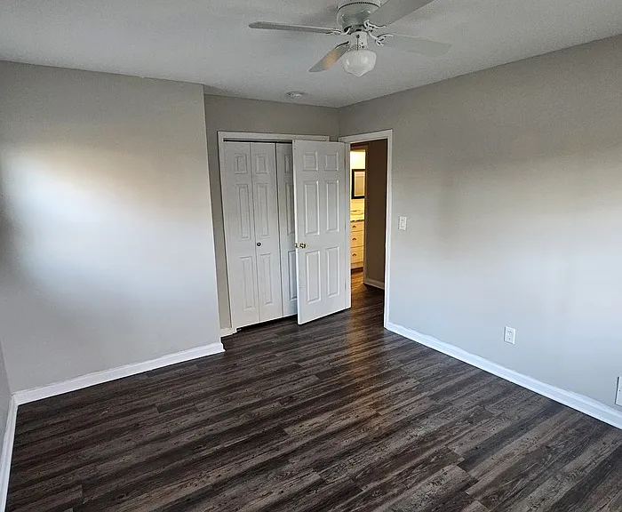 2325 Tarian Dr — Photo 11
