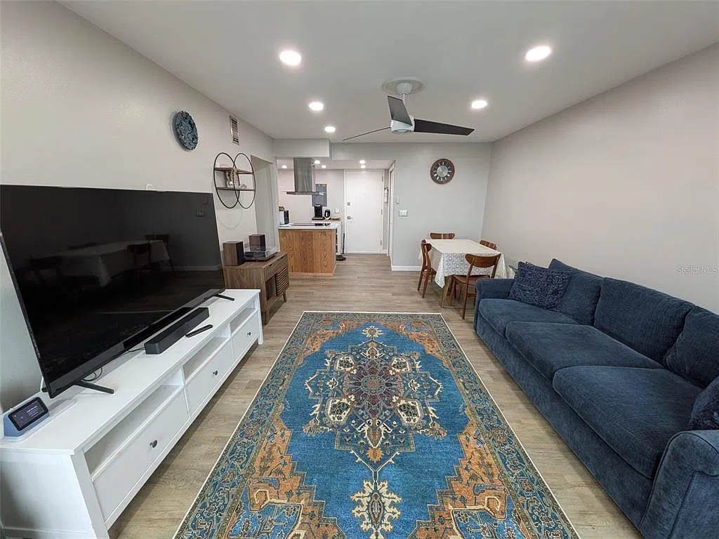1 bed, 1.0 bath, 656 sqft, $2,500 — Photo 4