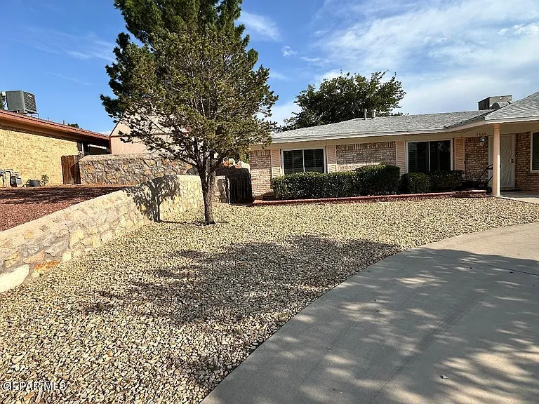 3610 Buxton Dr — Photo 18