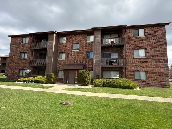15723 Peggy Ln APT 11, Oak Forest, IL 60452