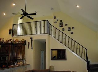 223 Fm 2628 Rd, Huntsville, TX 77320