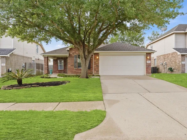 18815 Cluster Oaks Dr, Magnolia, TX 77355