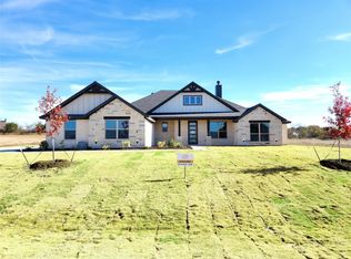 1317 Eagle Dr, Weatherford, TX 76085