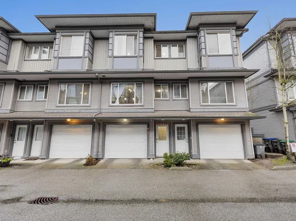 18701 66th Ave #166, Surrey, BC V3S 4P3