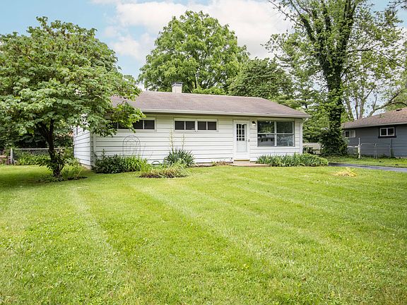 3rd image of 4020 Alden Ave