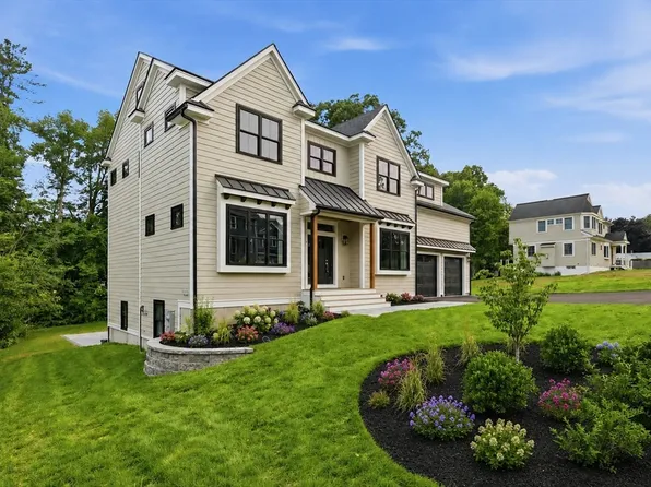 4 Eastern Ave, Burlington, MA 01803