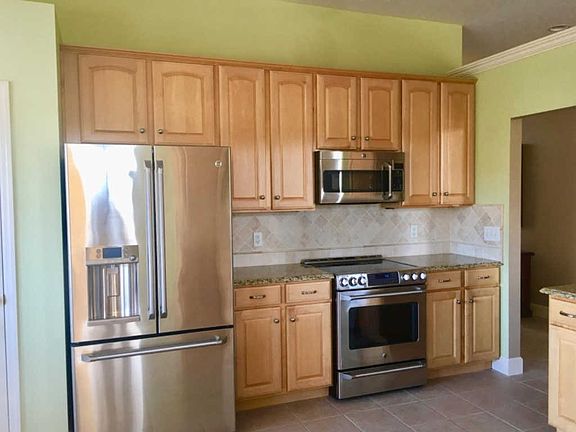 2nd image of 6186 Shady Creek Way