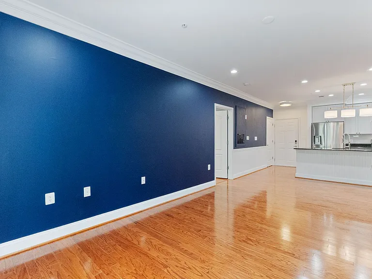 1115 Cameron St #311 — Photo 6