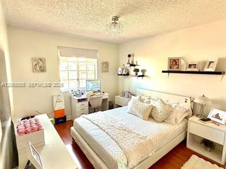 5042 NW 114th Ct #Townhouse 5042 — Photo 11