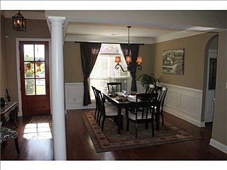 4th image of 2206 Applemill Dr