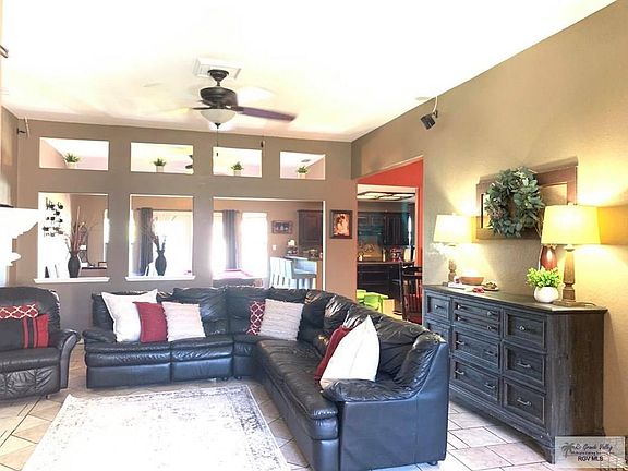 2nd image of 2314 Lazy Lake Dr