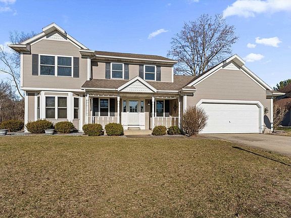 2nd image of 58724 Fawn River Ct