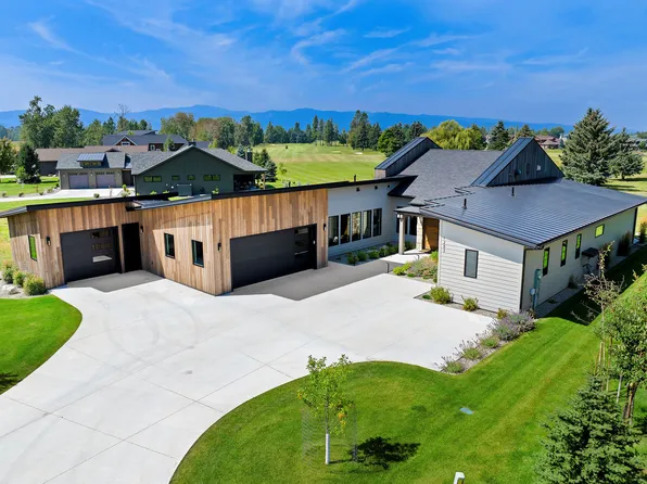 1283 Lake Pointe Dr, Bigfork, MT 59911