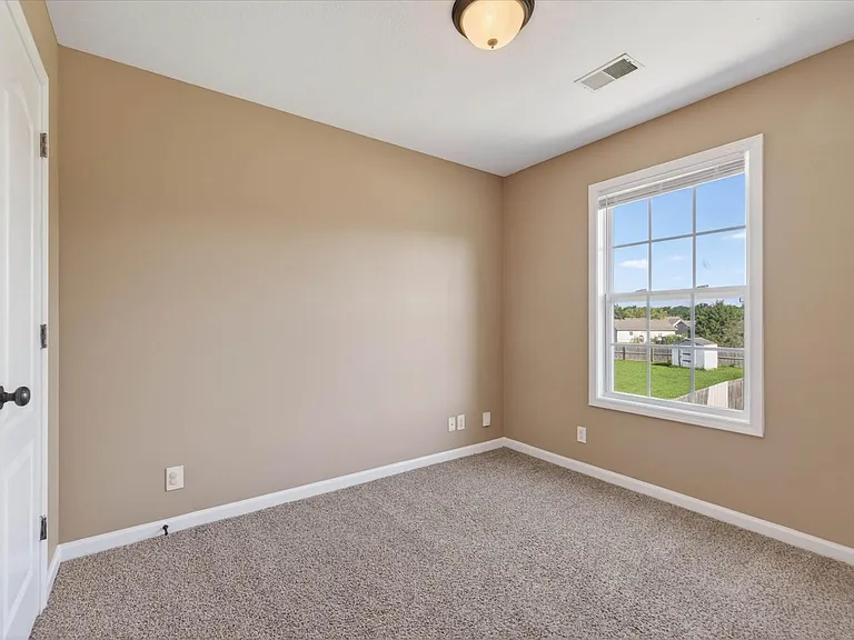 551 Fox Trot Dr — Photo 22