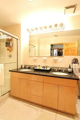 Rented by Level Group | media 21