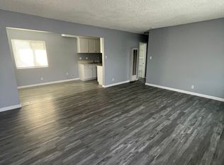 9400 Elizabeth Ave #B, South Gate, CA 90280