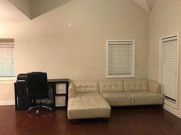 4th image of 21737 Granada Ave