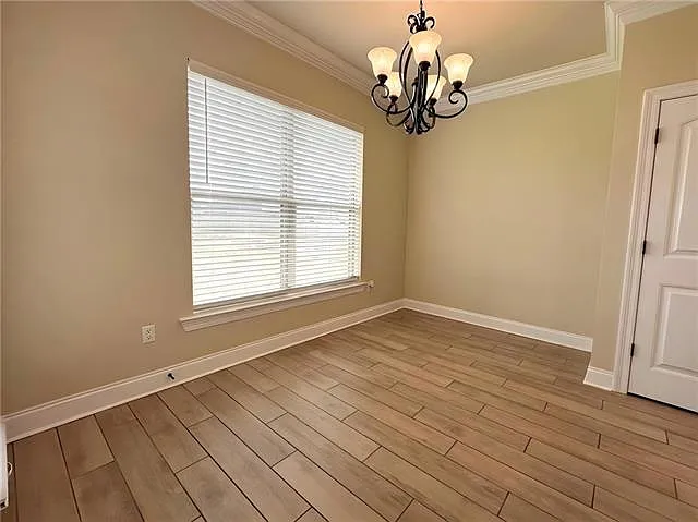 204 Cypress Bnd — Photo 7