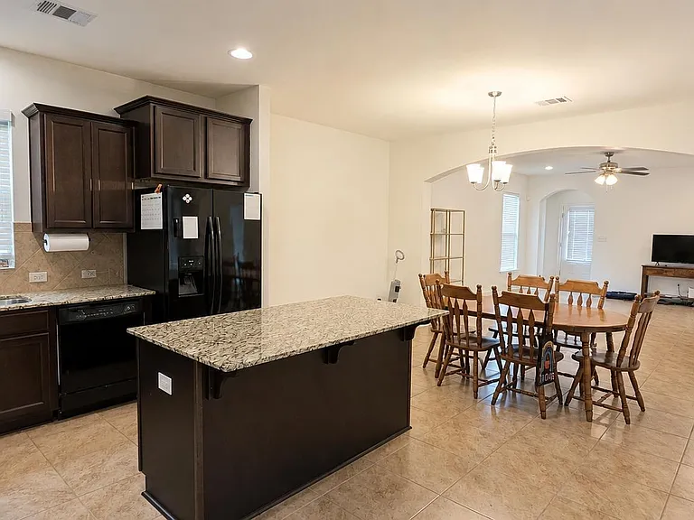 1446 Granby Dr — Photo 6