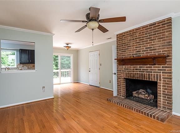 4th image of 9101 Capsdale Ct