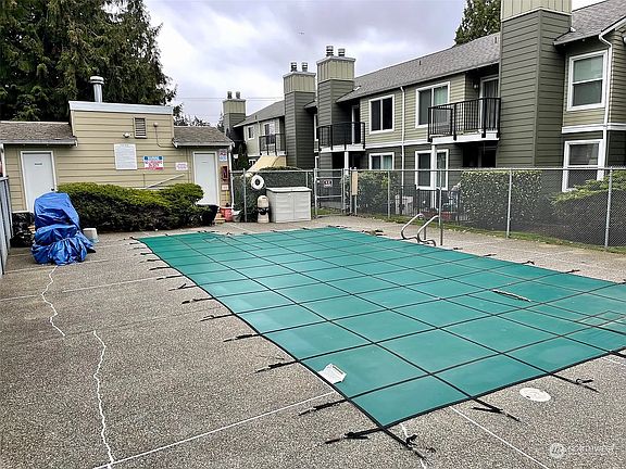 5th image of 820 Cady Rd APT D205