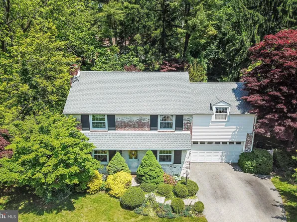 211 Plush Mill Rd, Wallingford, PA 19086
