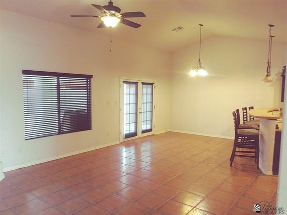 3rd image of 2439 E Peralta St
