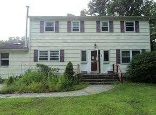 1 Overbrook Dr, Neptune, NJ 07753