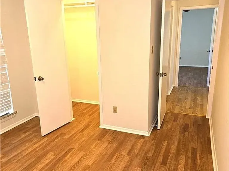 203 S Mitchell St #4 — Photo 5
