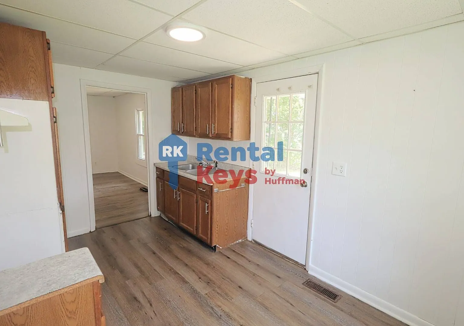 Two Bedroom House — Photo 4