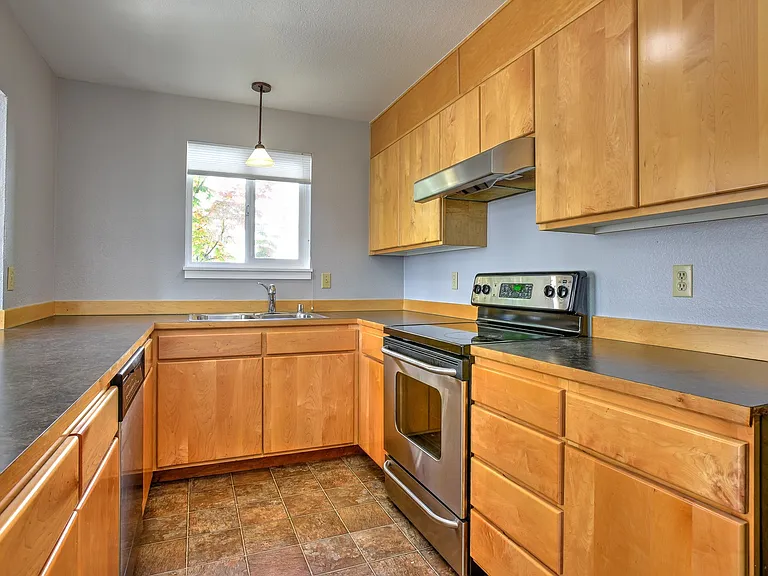 20301 19th Ave NE #911 — Photo 8