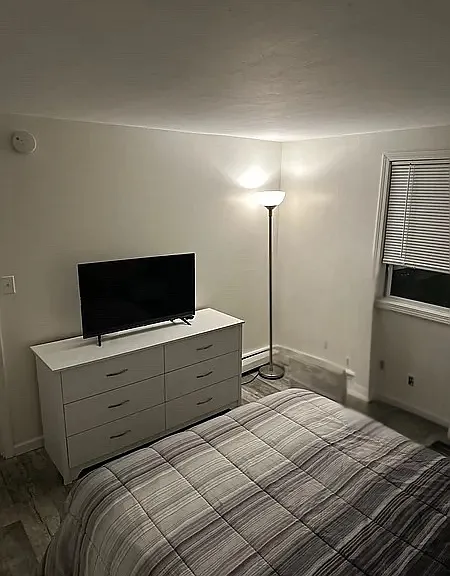204 Ostrom Ave #3 — Photo 4