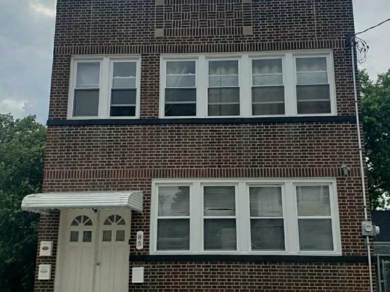 85 Macarthur Ave #2 — Photo 1