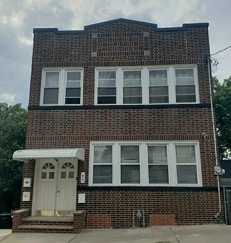 85 Macarthur Ave #2 Photo 1