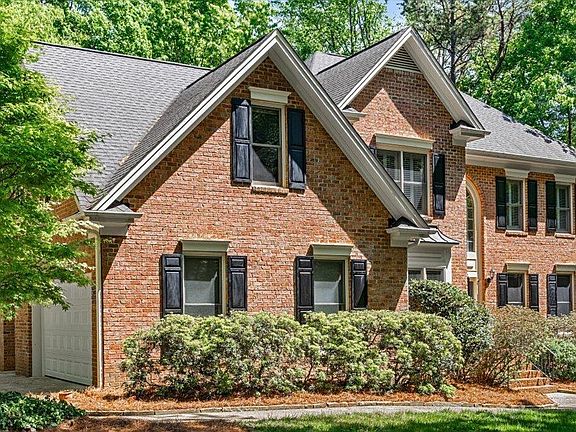 2nd image of 519 Grand Oak Dr