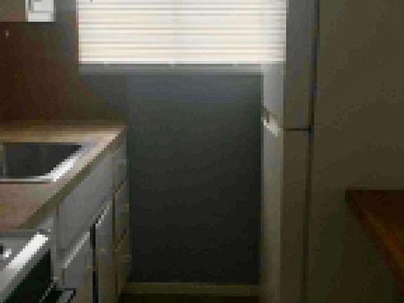 3rd image of 17572 Lake Shore Blvd #L302