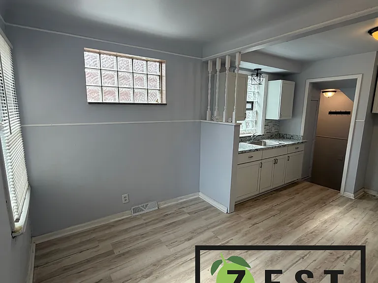 19143 Fairport St — Photo 2