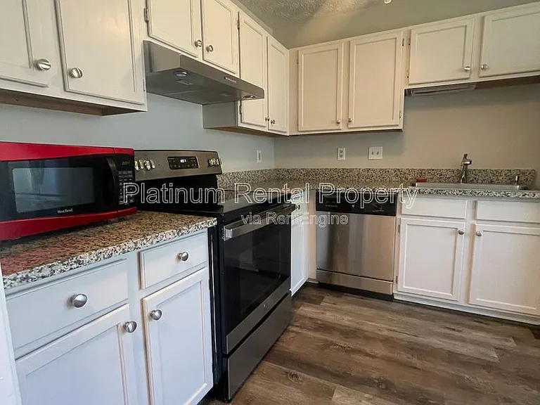 1125 Jamestowne Trl — Photo 40