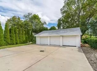 30 Union Ave, Bloomingdale, NJ 07403